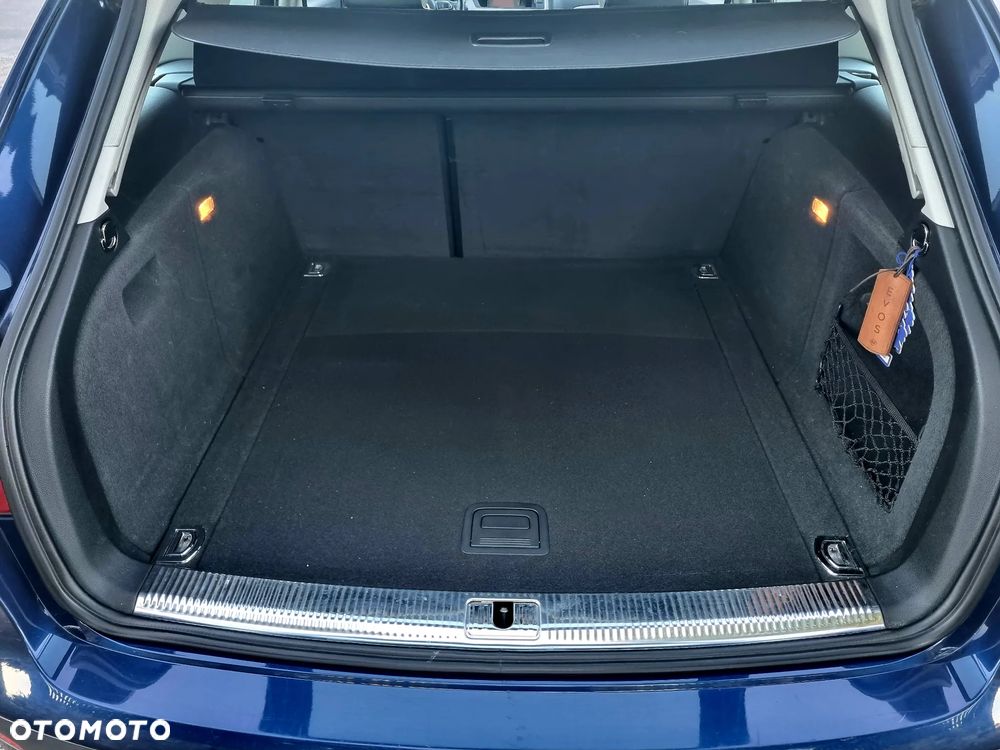 Audi A4 Allroad 2.0 TDI Quattro - 11