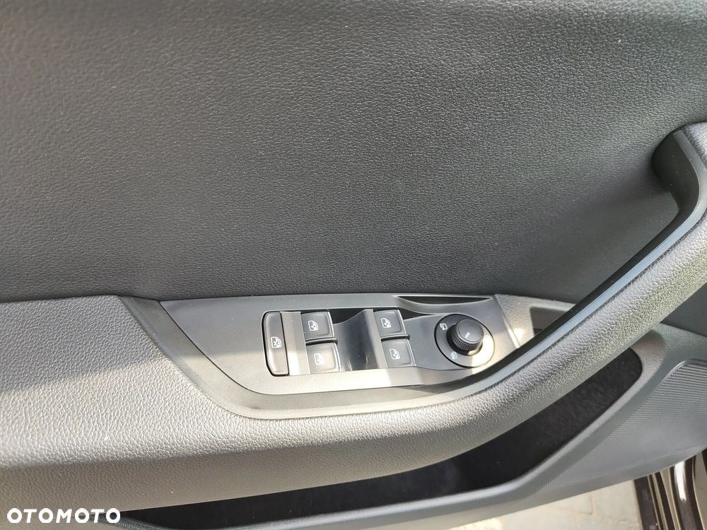 Skoda Superb 1.8 TSI DSG Style - 23