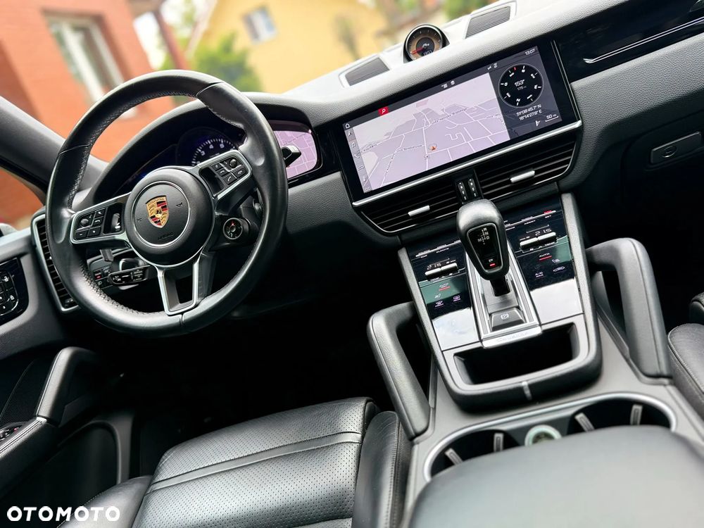 Porsche Cayenne Platinum Edition - 25