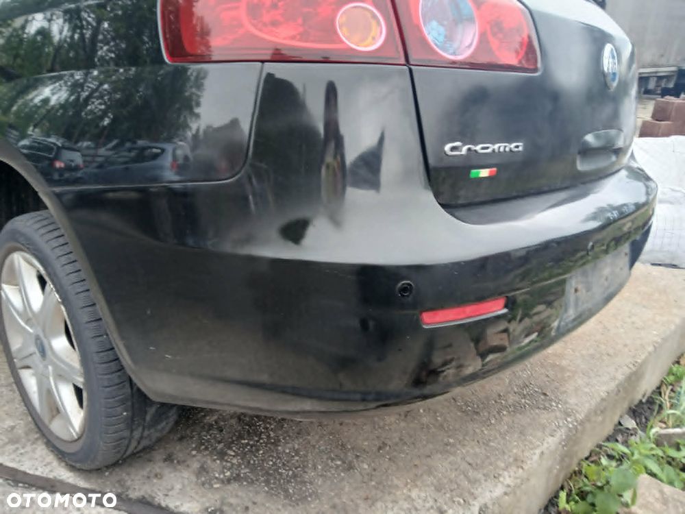 Fiat Croma Zderzak tylny kod lakieru 601/F - 1