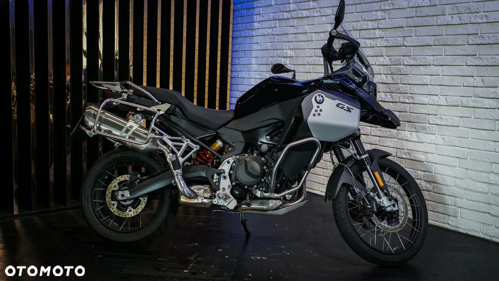 BMW F - 3