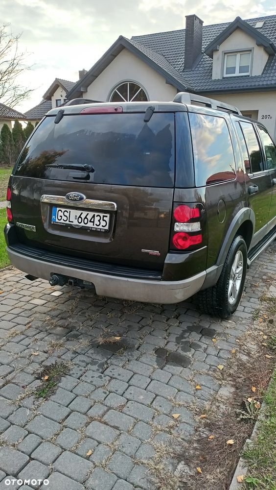 Ford Explorer 4.0 AWD - 7