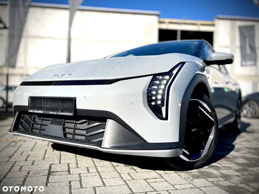 Kia EV4 - 6