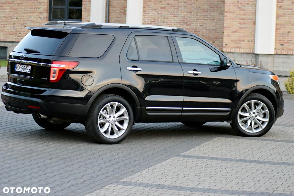 Ford Explorer - 17