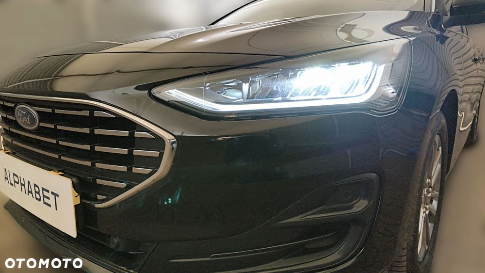 Ford Focus 1.0 EcoBoost Titanium X - 23