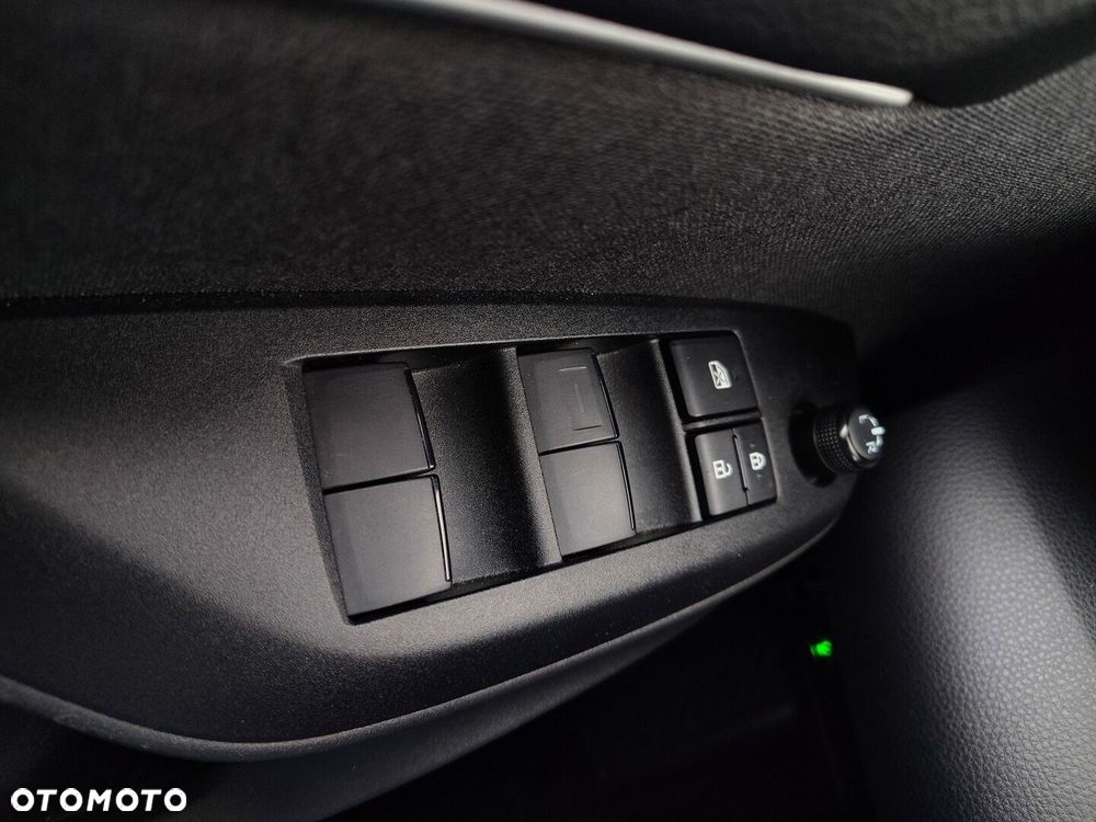 Toyota Yaris - 18