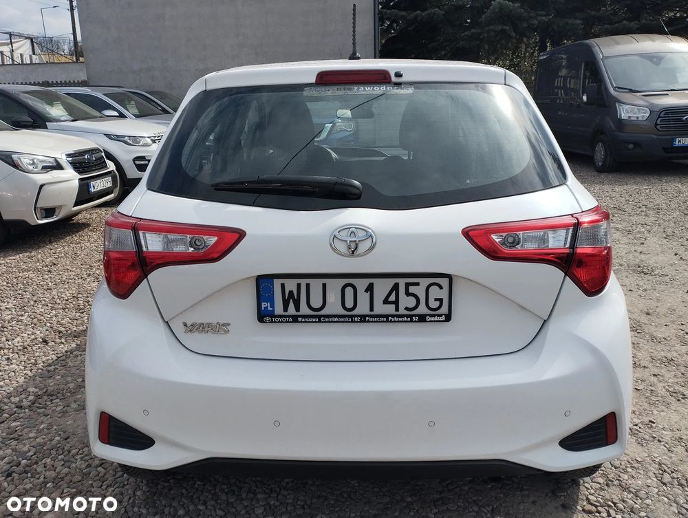 Toyota Yaris 1.0 Active EU6 - 3