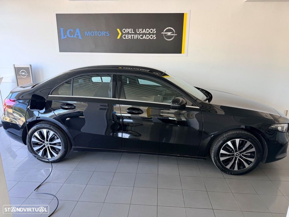 Mercedes-Benz A 250 - 13