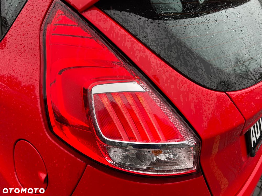 Ford Fiesta 1.0 EcoBoost STart-Stop ST-LINE - 22