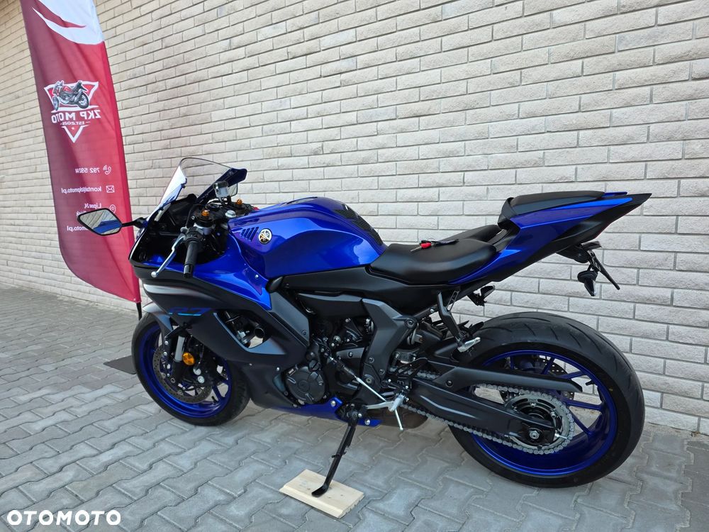 Yamaha R7 - 5