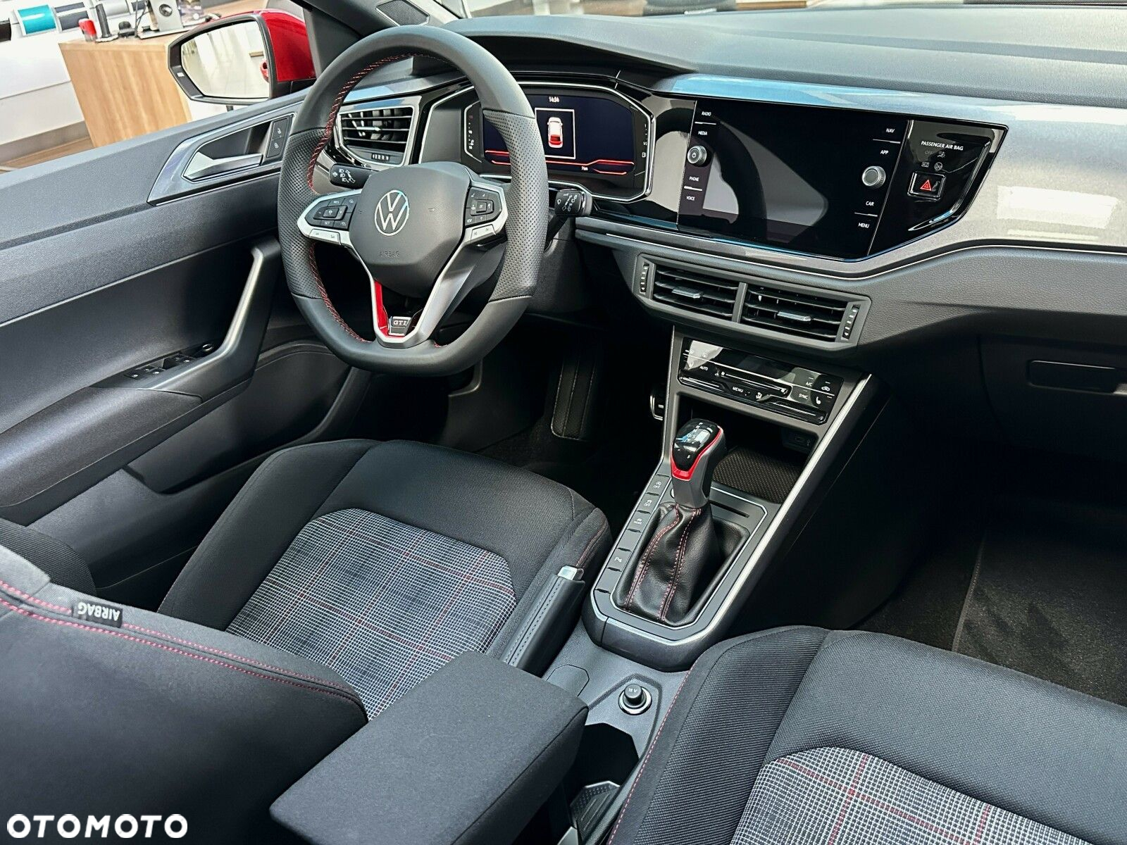 Volkswagen Polo 2.0 TSI GTI DSG - 10