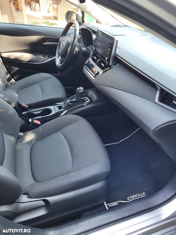 Toyota Corolla 1.8 HSD Dynamic - 10