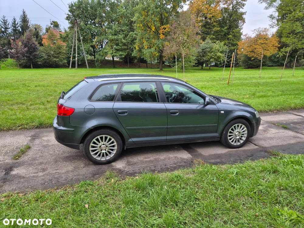 Audi A3 Sportback - 6