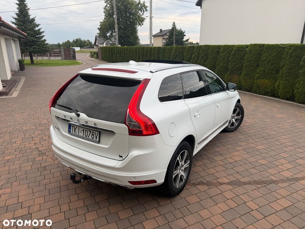 Volvo XC 60 D4 Drive-E Ocean Race - 36