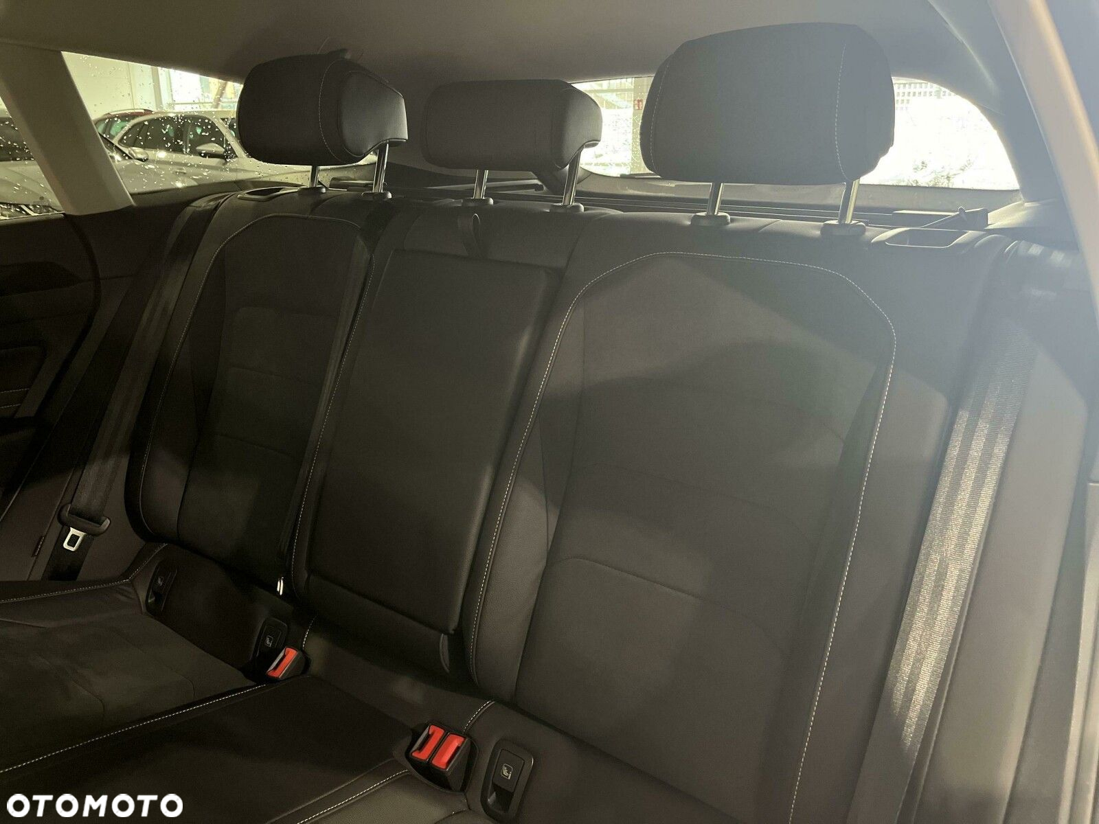 Volkswagen Arteon 2.0 TDI Elegance DSG - 35