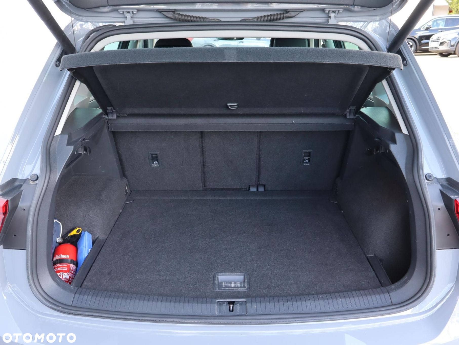Volkswagen Tiguan - 8