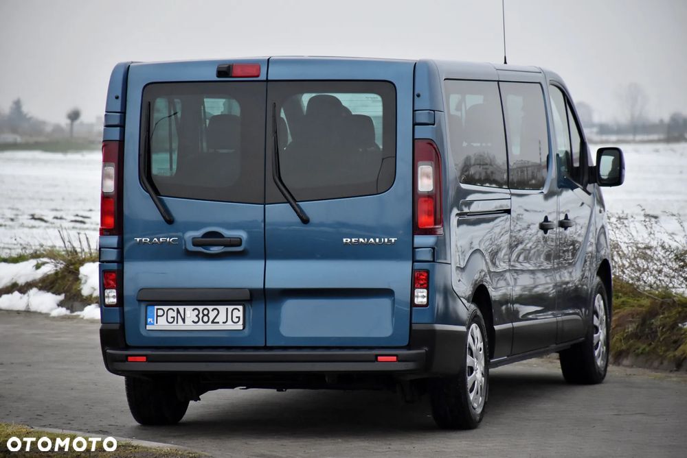 Renault Trafic Grand 2.0 dCi - 8