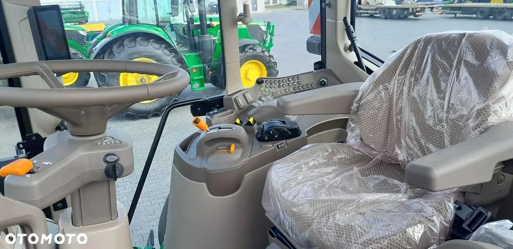 John Deere 6M 200 - 13