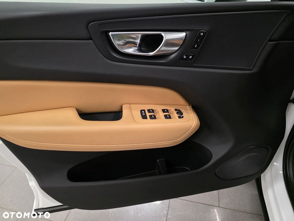 Volvo XC 60 B4 D Geartronic Inscription - 23