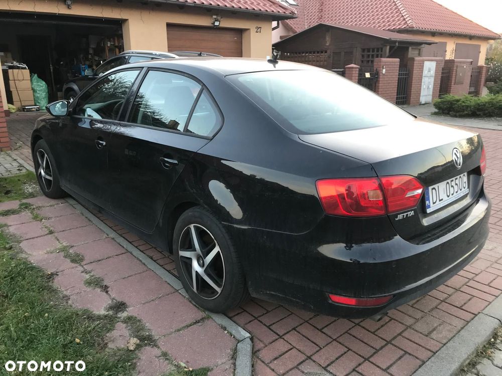 Volkswagen Jetta 1.6 TDI Trendline CityLine - 2