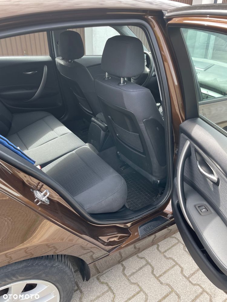 BMW Seria 1 116d - 9
