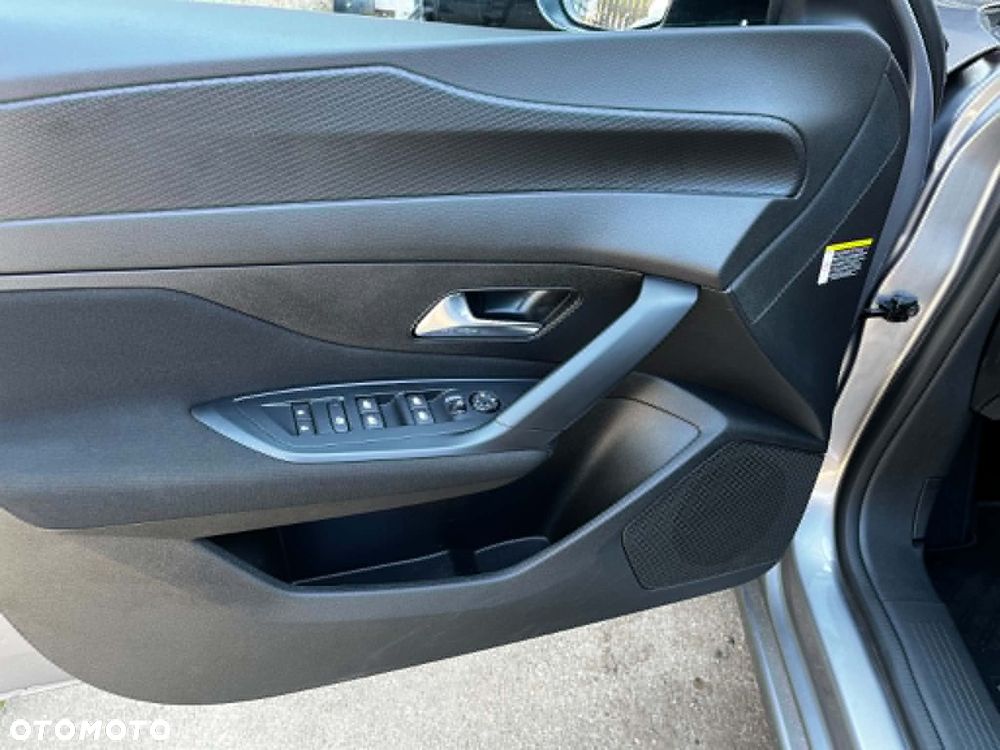 Peugeot 308 1.2 PureTech Active Pack S&S EAT8 - 18