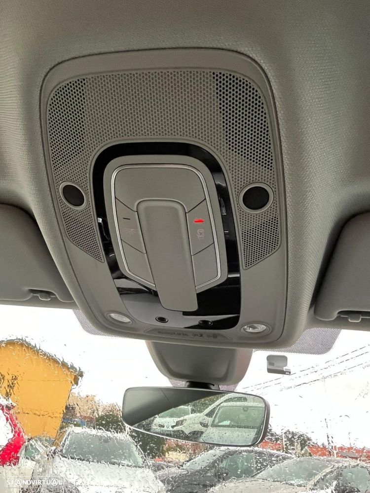 Audi A4 Avant 2.0 TDI Advance S tronic - 20