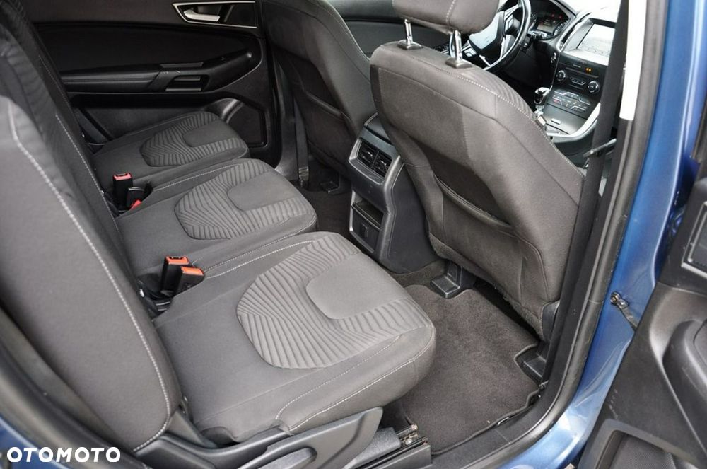Ford S-Max - 27