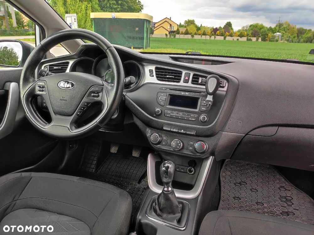 Kia Ceed Cee'd 1.6 CRDi L - 18