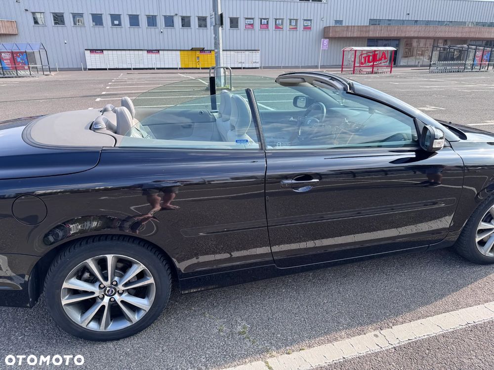 Volvo C70 2.0D Momentum - 35