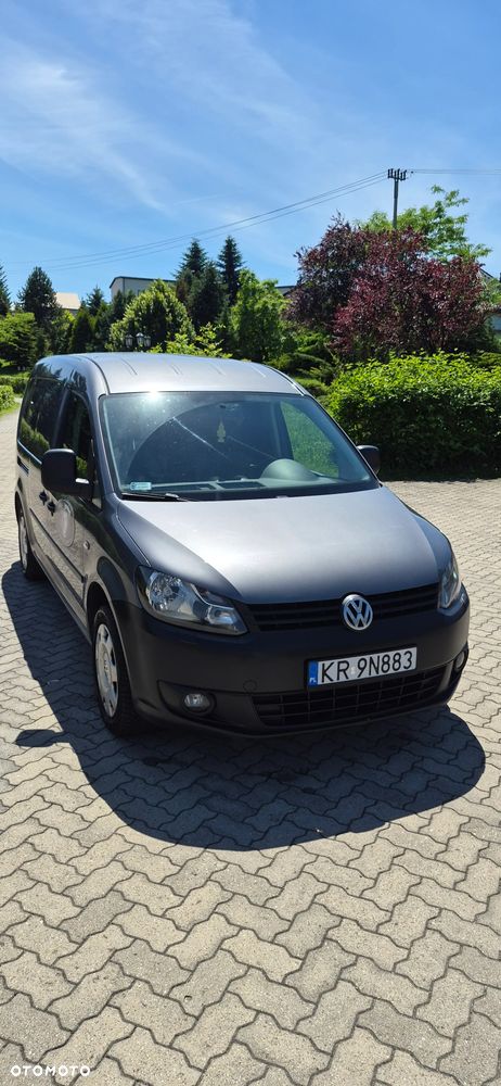 Volkswagen Caddy Highline Mixt DSG - 2