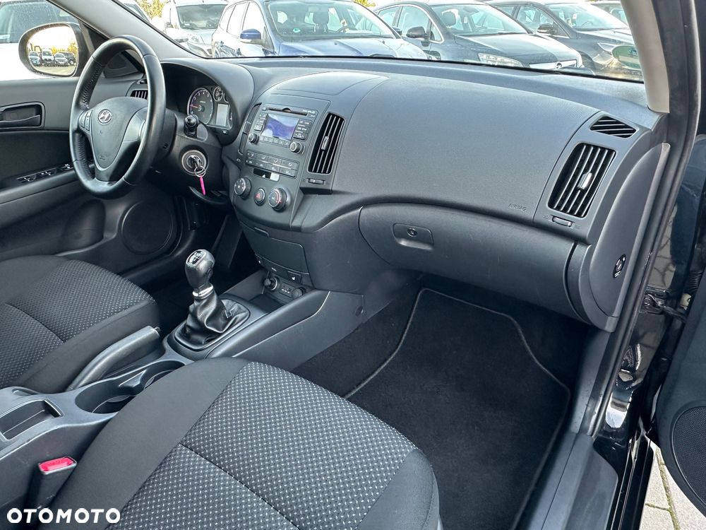 Hyundai i30 1.4 Edition Plus - 16