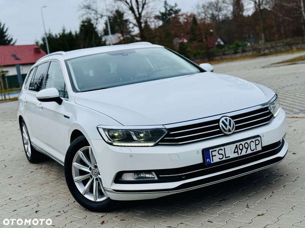 Volkswagen Passat Variant 2.0 TDI SCR 4Motion DSG Highline - 23