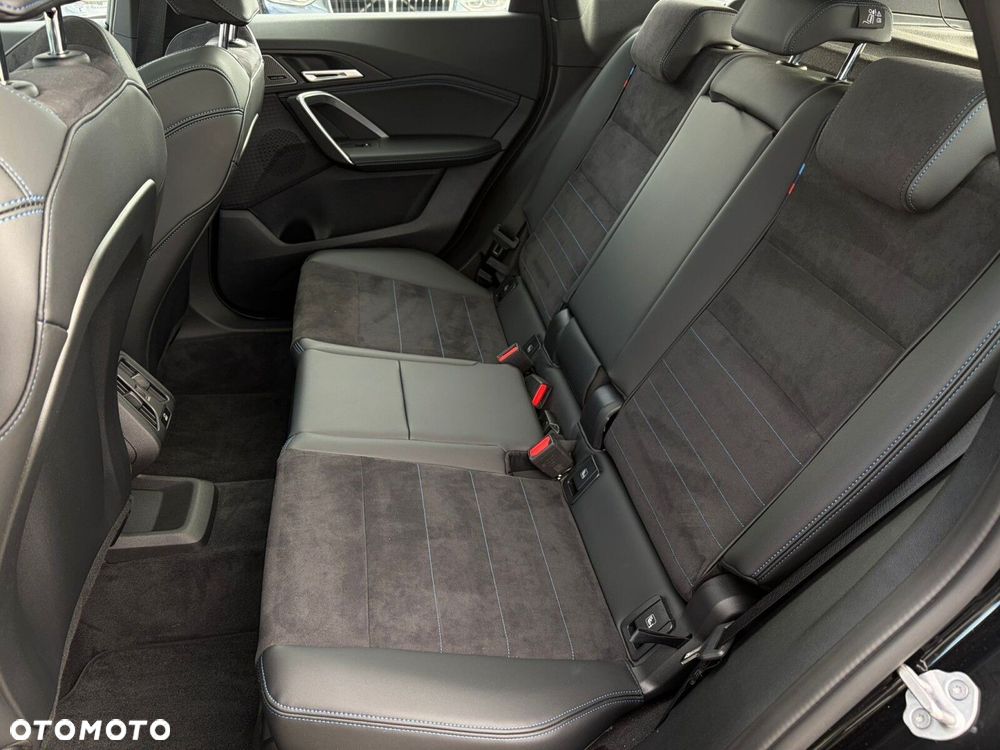 BMW X1 - 16