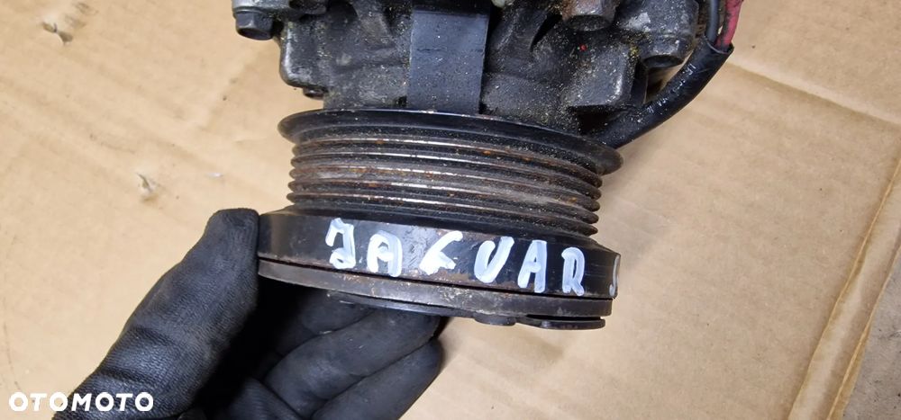 Sprężarka klimatyzacji pompa klimy Jaguar S-Type 2.5 V6 - 8