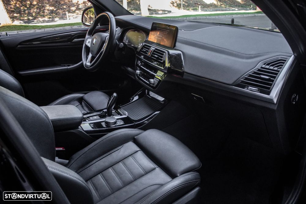 BMW X3 30 e xDrive Line Luxury - 30