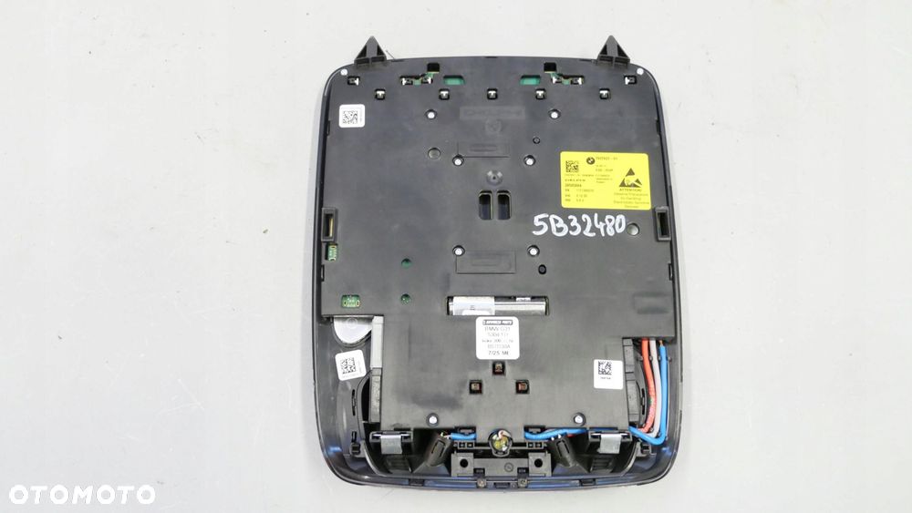 bmw g30 g31 oświetlenie lampka wnętrza kabiny podsufitki 7937937 5b32480 - 4
