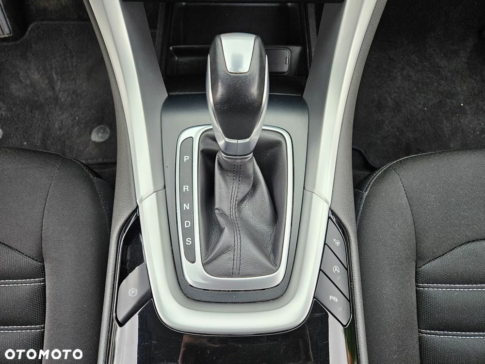 Ford Mondeo - 16