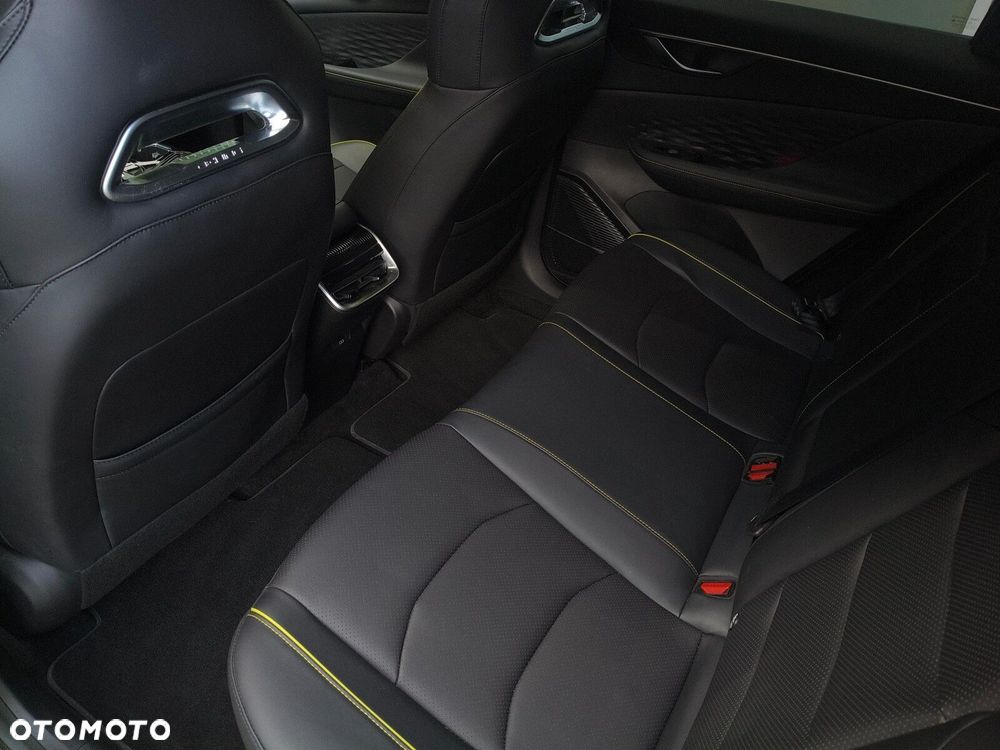 BAIC 5 Beijing 1.5T Luxury DCT - 32