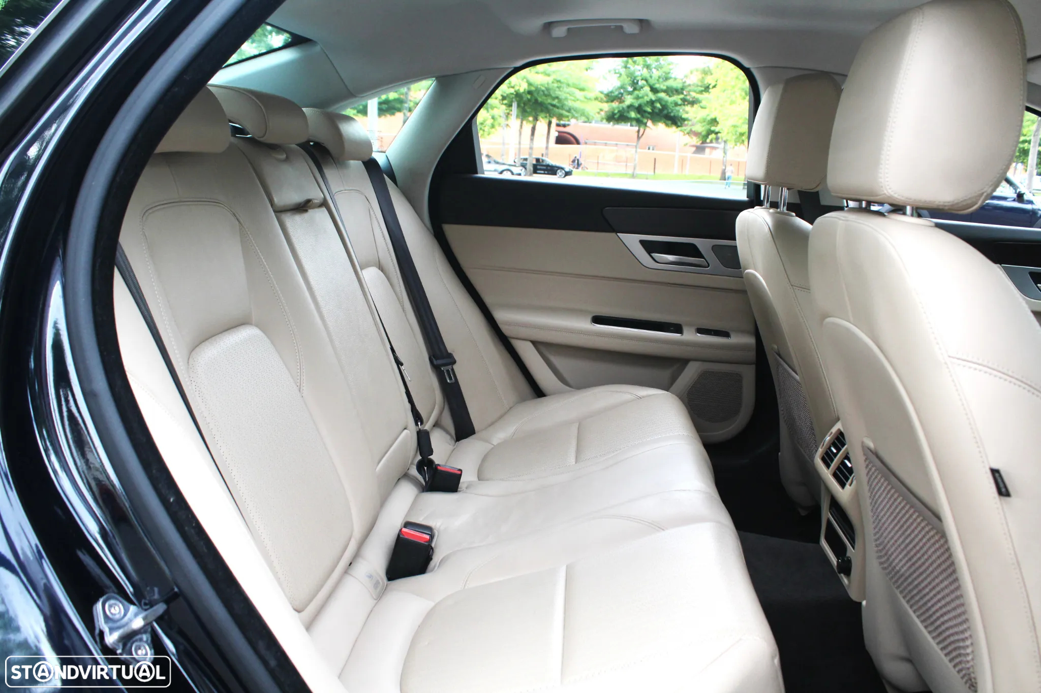 Jaguar XF E-Performance Aut. Portfolio - 53