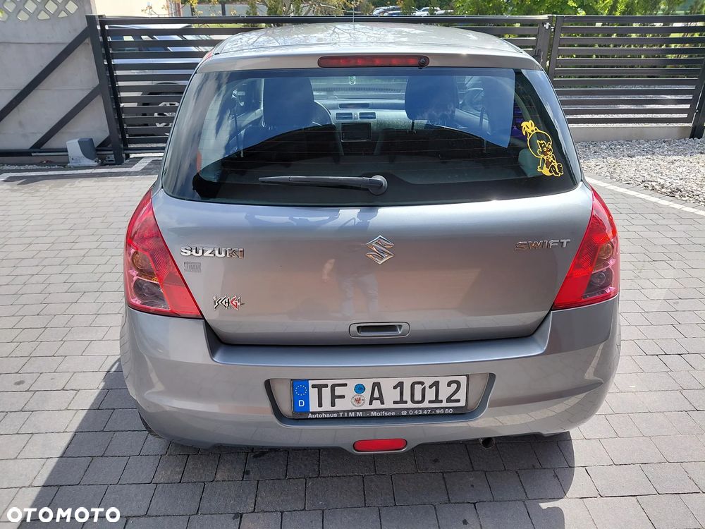 Suzuki Swift 1.3 Comfort - 4