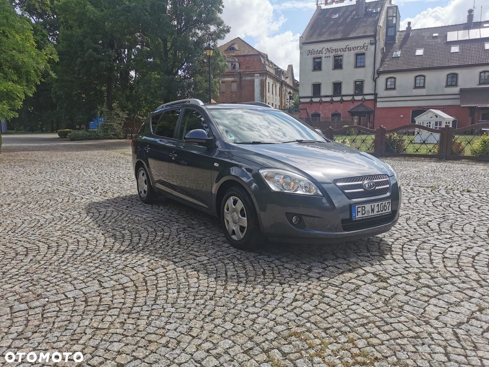 Kia Ceed 1.6 CVVT LX - 2