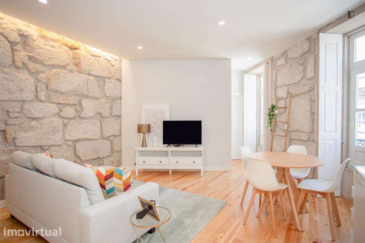 Apartamento com 2 quartos - localizado em Santo Ildefonso Porto - Grande imagem: 4/28