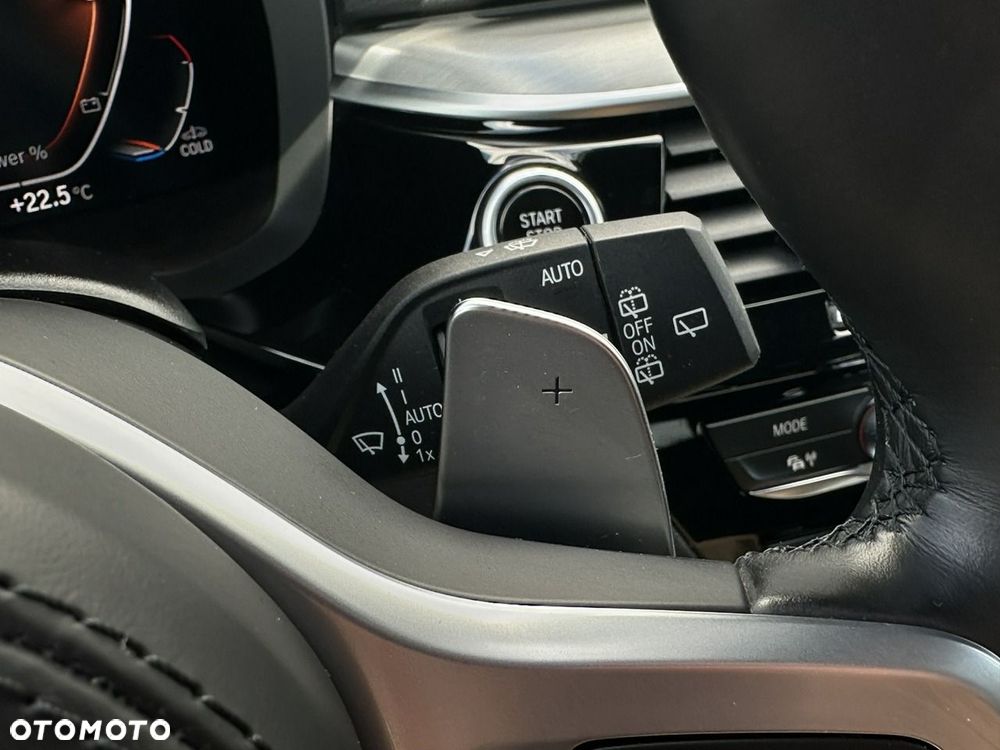BMW Seria 5 520d xDrive mHEV M Sport sport - 23