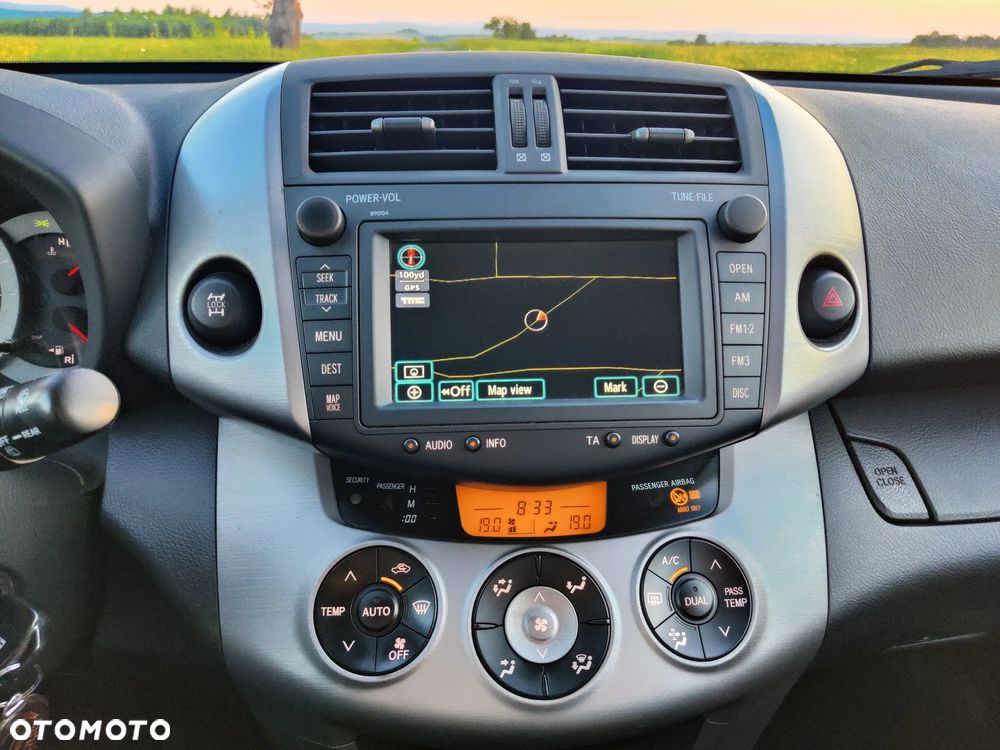 Toyota RAV4 2.0 4x4 - 14