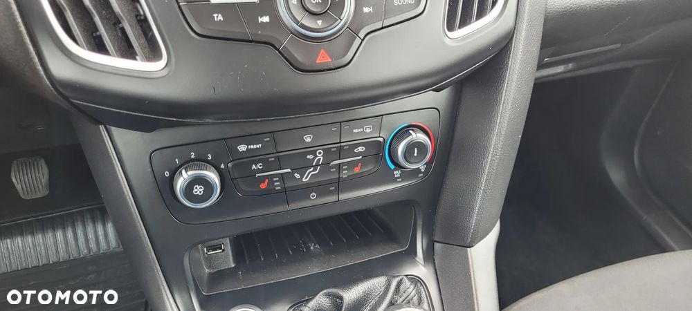 Ford Focus - 20