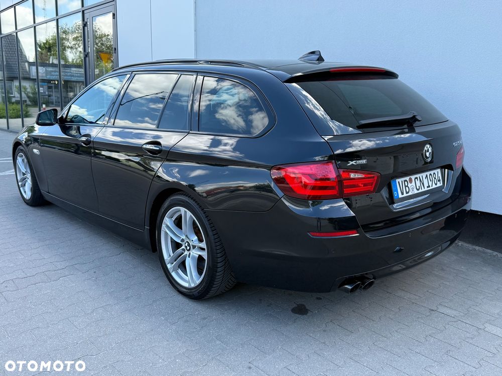 BMW Seria 5 525d Sport-Aut - 3
