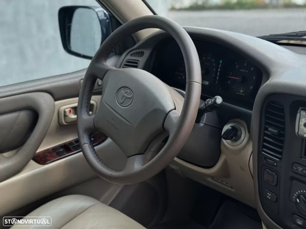 Toyota Land Cruiser 100 4.2 D CA - 16