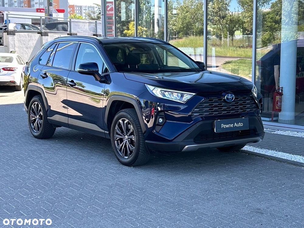 Toyota RAV4 - 8