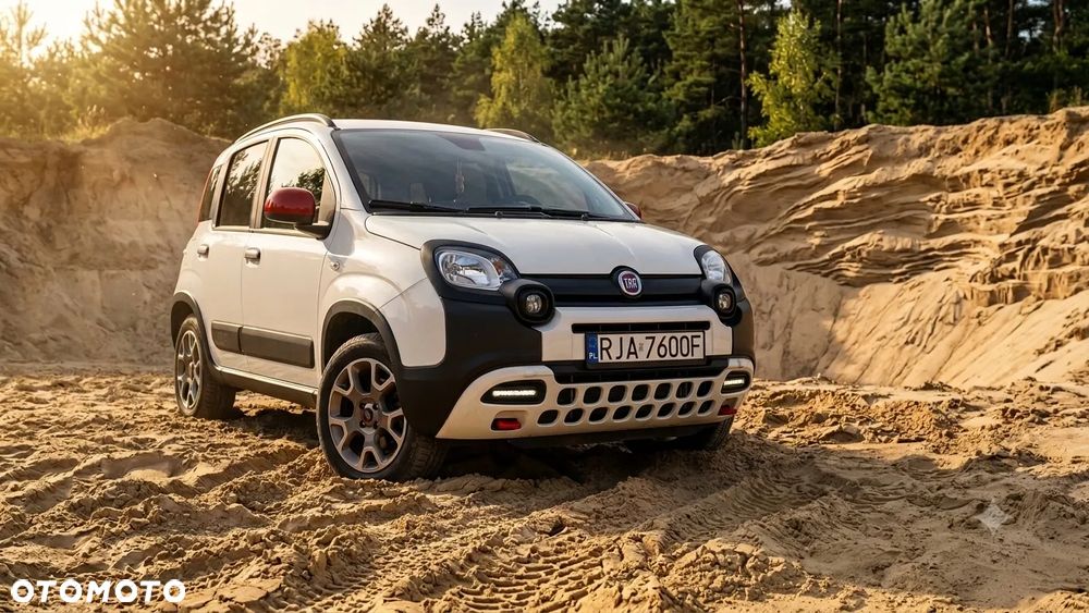 Fiat Panda 1.0 Hybrid (RED) - 1